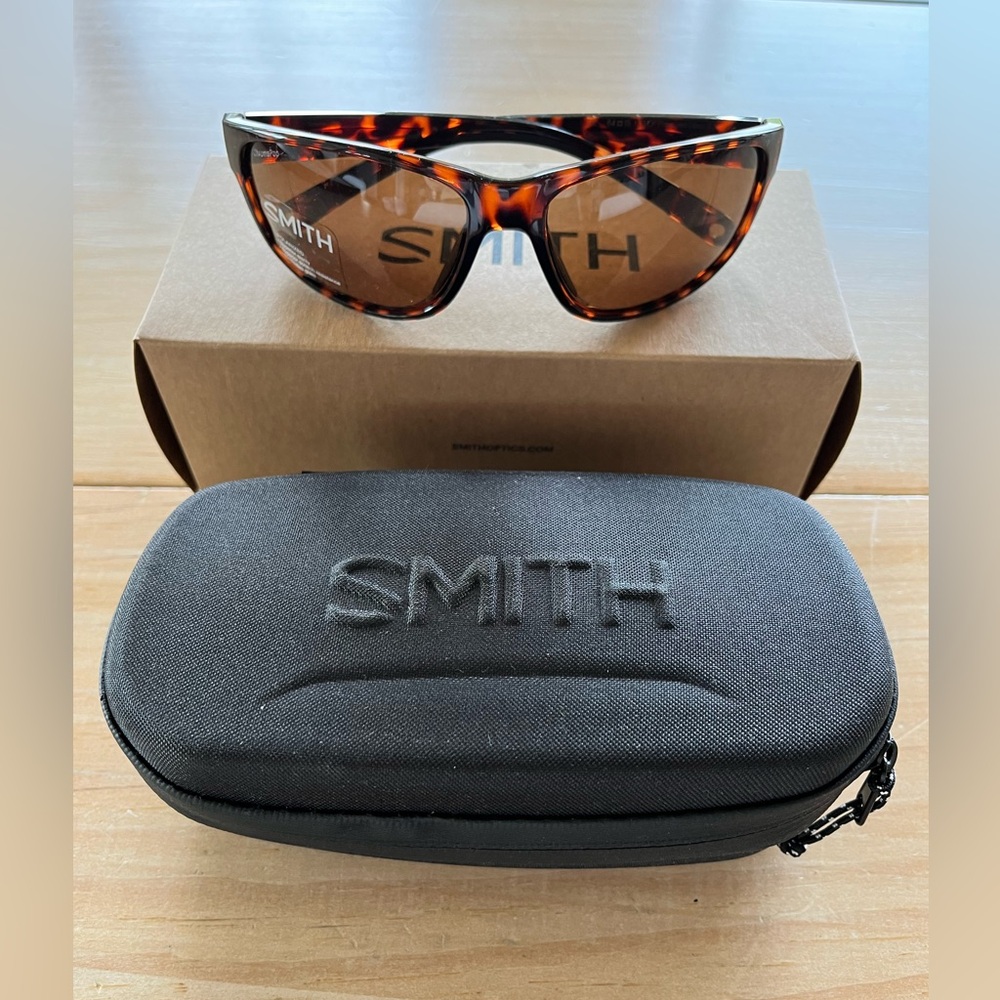 Smith Optics new Redding 2
Frame tortoise lens chroma pop glass polarized brown